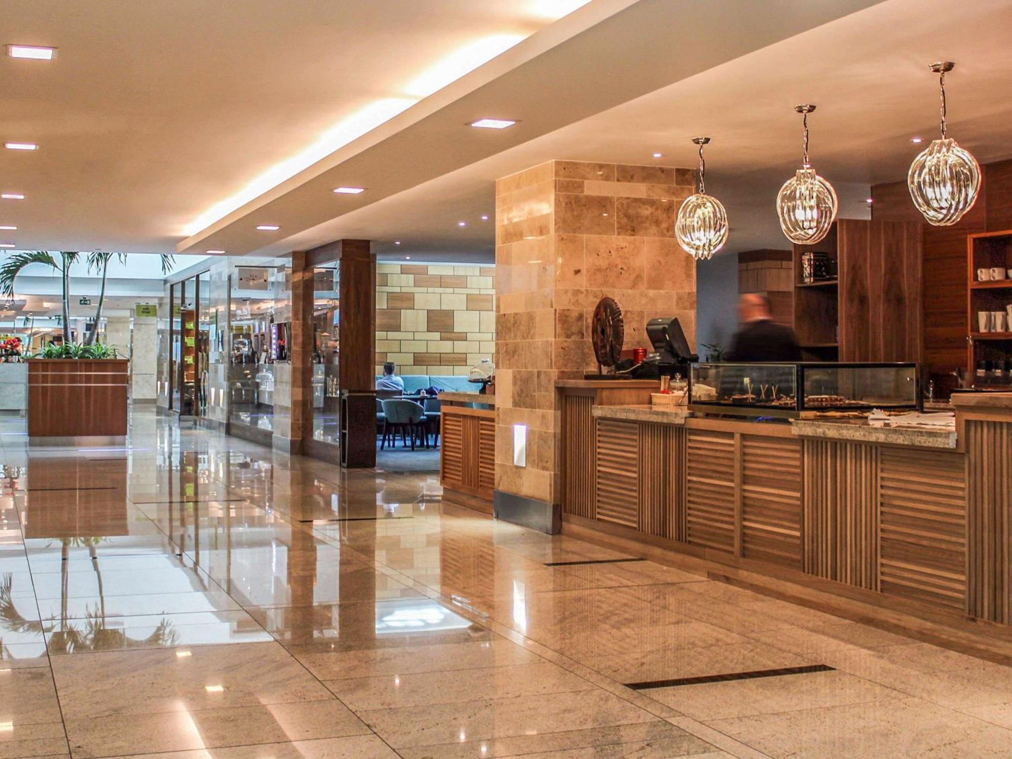Sofitel London Heathrow 5*